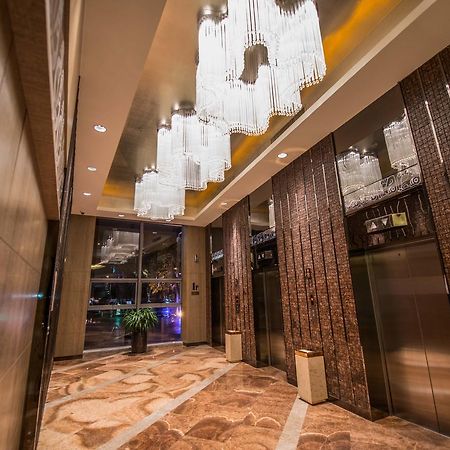 Gleetour Maya Hotel Ухань Экстерьер фото