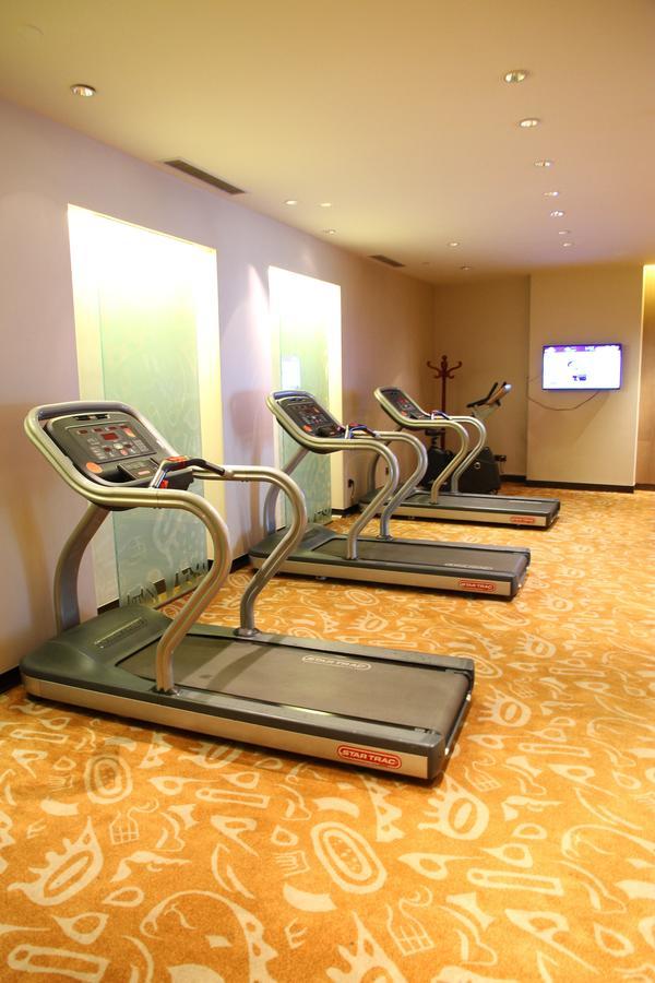Gleetour Maya Hotel Ухань Экстерьер фото
