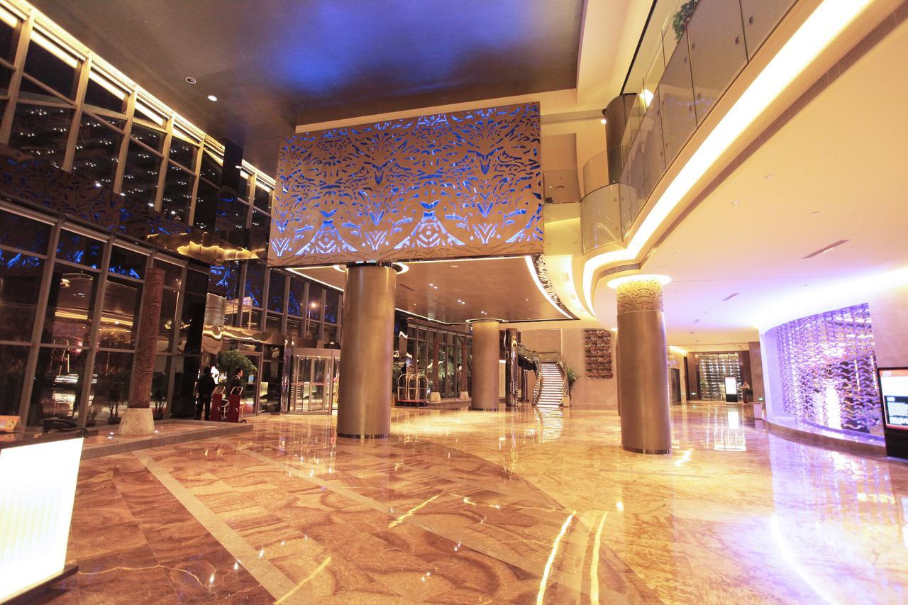 Gleetour Maya Hotel Ухань Экстерьер фото